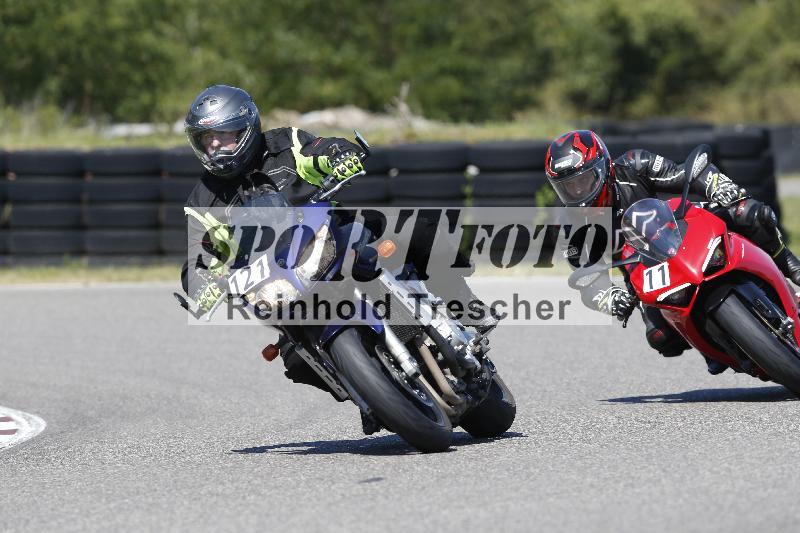 Archiv-2025/48 25.08.2025 Cornu Master School ADR/blau-bleu/121